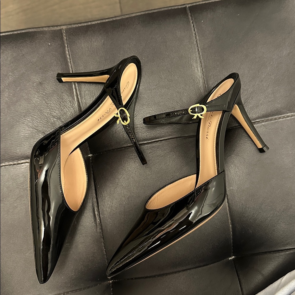 Gianvito Rossi Black Patent Leather Mary Jane Mule Heels - Picture 4 of 8